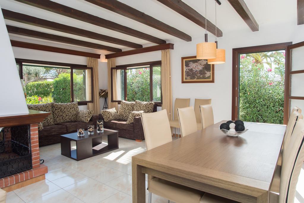 Villa Dos Pinos Cala D´Or Extérieur photo