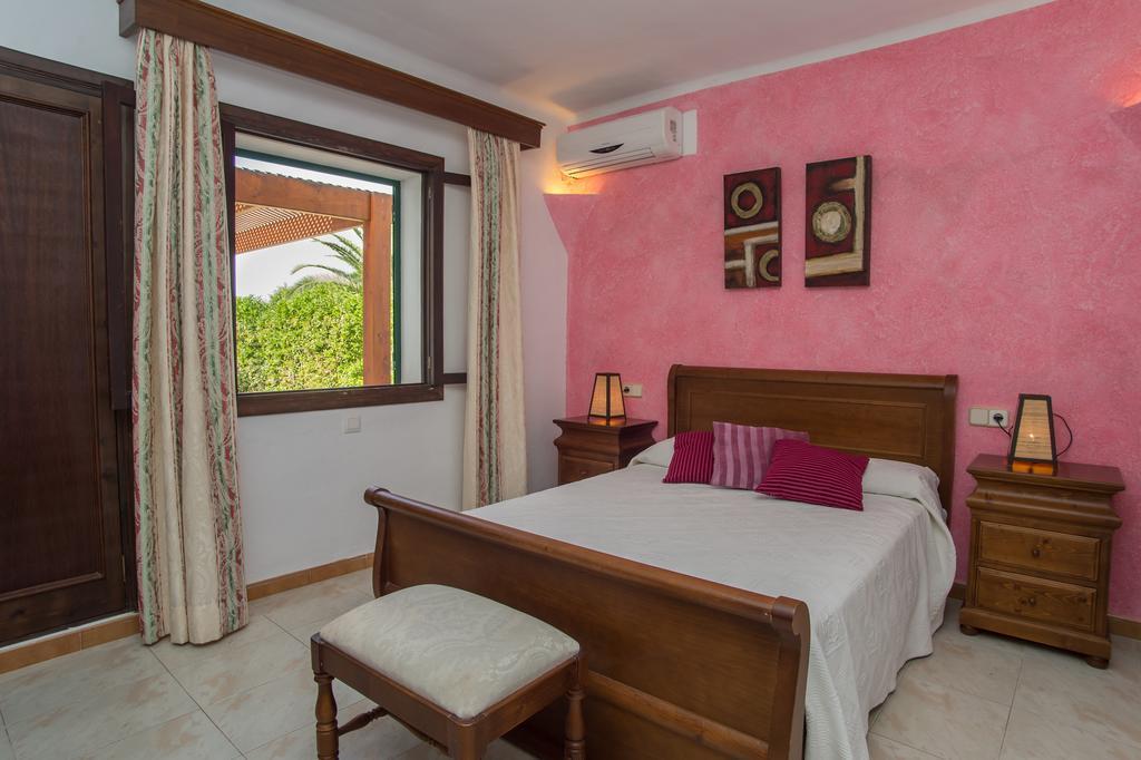 Villa Dos Pinos Cala D´Or Chambre photo