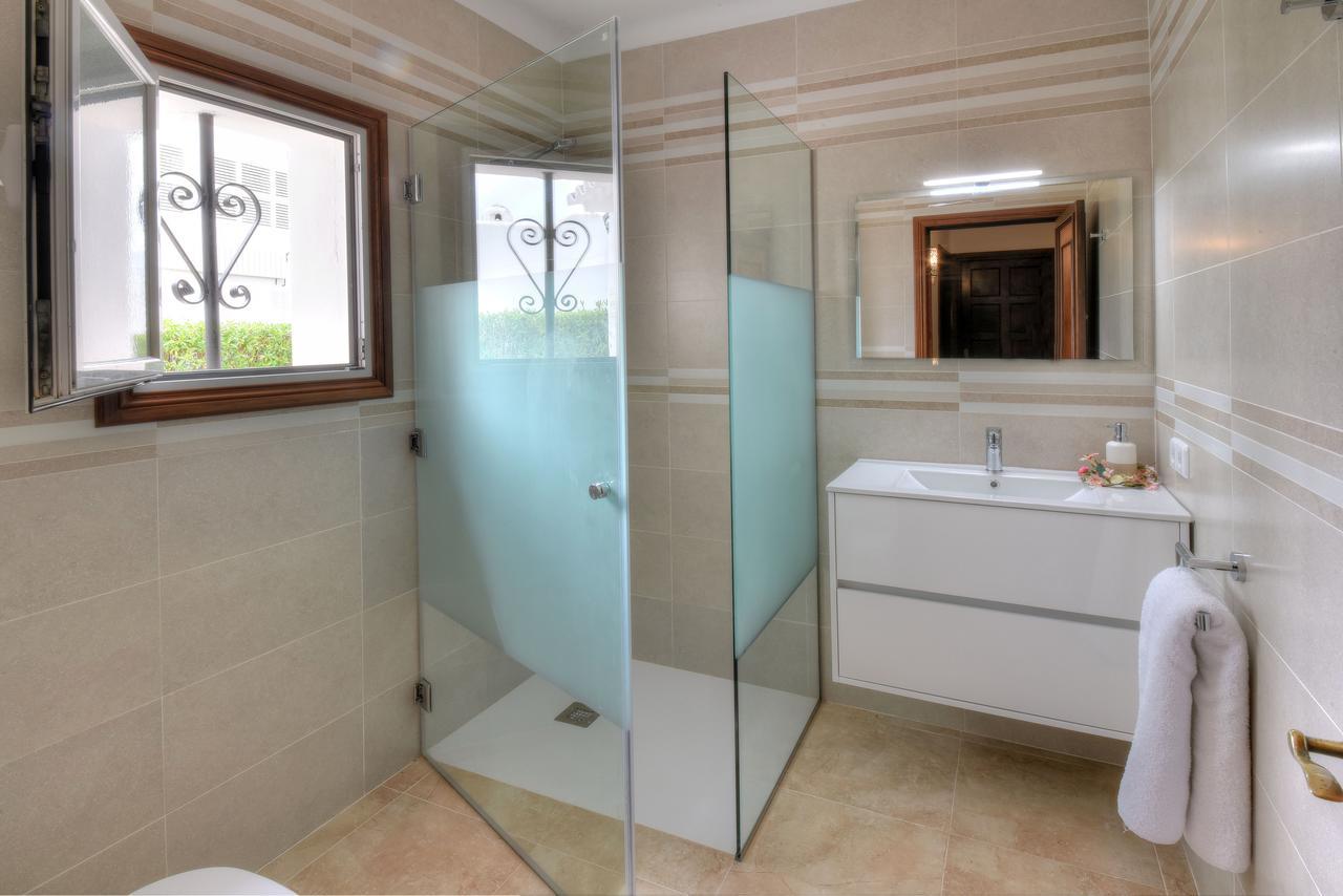 Villa Dos Pinos Cala D´Or Extérieur photo